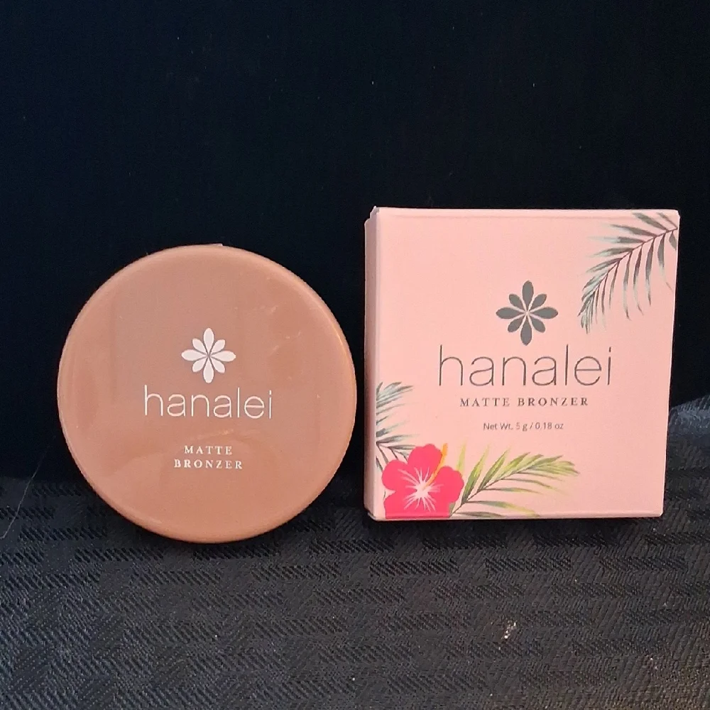 HANALEI Matte Bronzer - Natural Tan